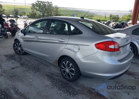 2012 Ford Fiesta Se z USA, uszkodzony, nr VIN 3FADP4BJ4CM186434